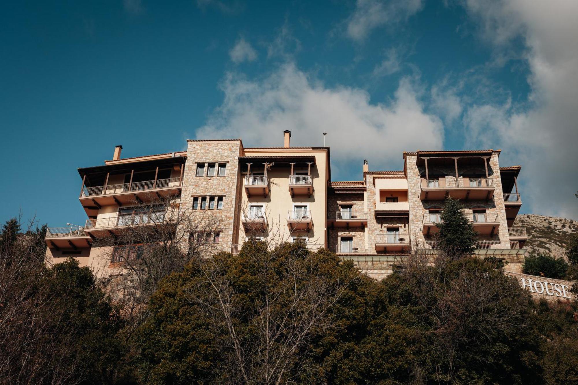 Alpen House Hotel & Suites Arájova Exterior foto